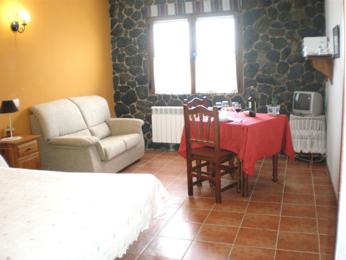 Hostal Restaurante Alto Rey Arroyo de las Fraguas Εξωτερικό φωτογραφία